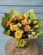 Букет цветов из:  Альстромерии и Розы в Меленках
