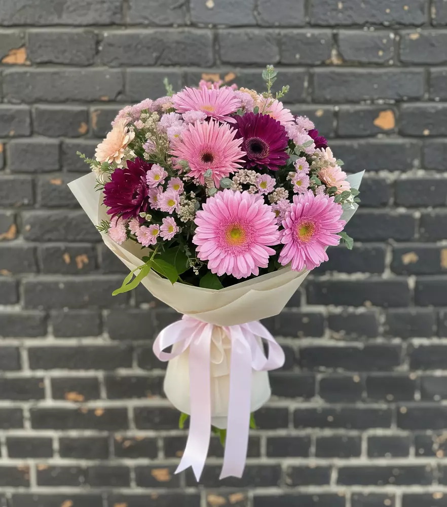Букет цветов из: Герберы и Хризантемы в Меленках