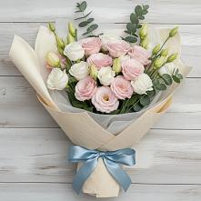 Букет цветов из:  Лизиантусы в Меленках