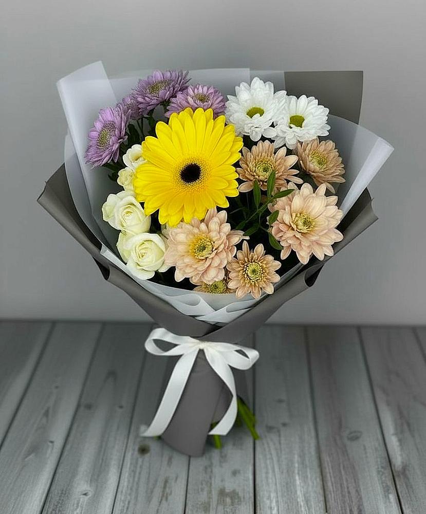 Букет цветов из: Розы, Герберы и Хризантемы в Меленках