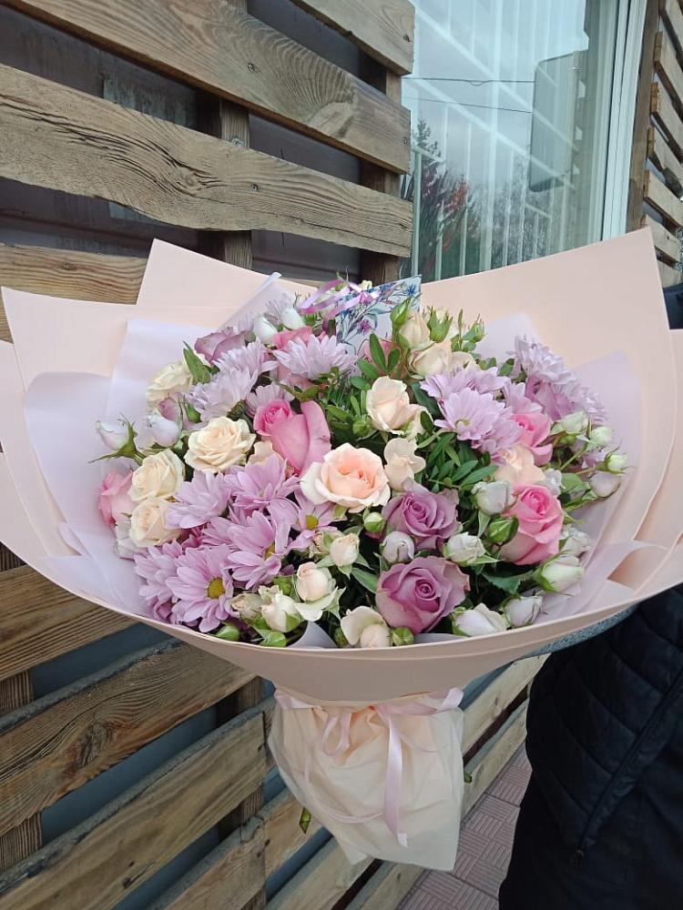 Букет цветов из: Розы и Хризантемы в Меленках