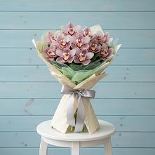 Букет цветов из:  Орхидеи и Розы в Меленках