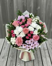 Букет цветов из:  Альстромерии, Гвоздики, Розы и Хризантемы в Меленках