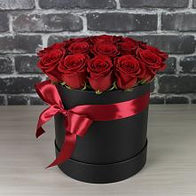 Цветочная композиция из Розы в шляпной коробке в Меленках