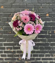 Букет цветов из:  Герберы и Хризантемы #REPLACE_PRED# Меленках