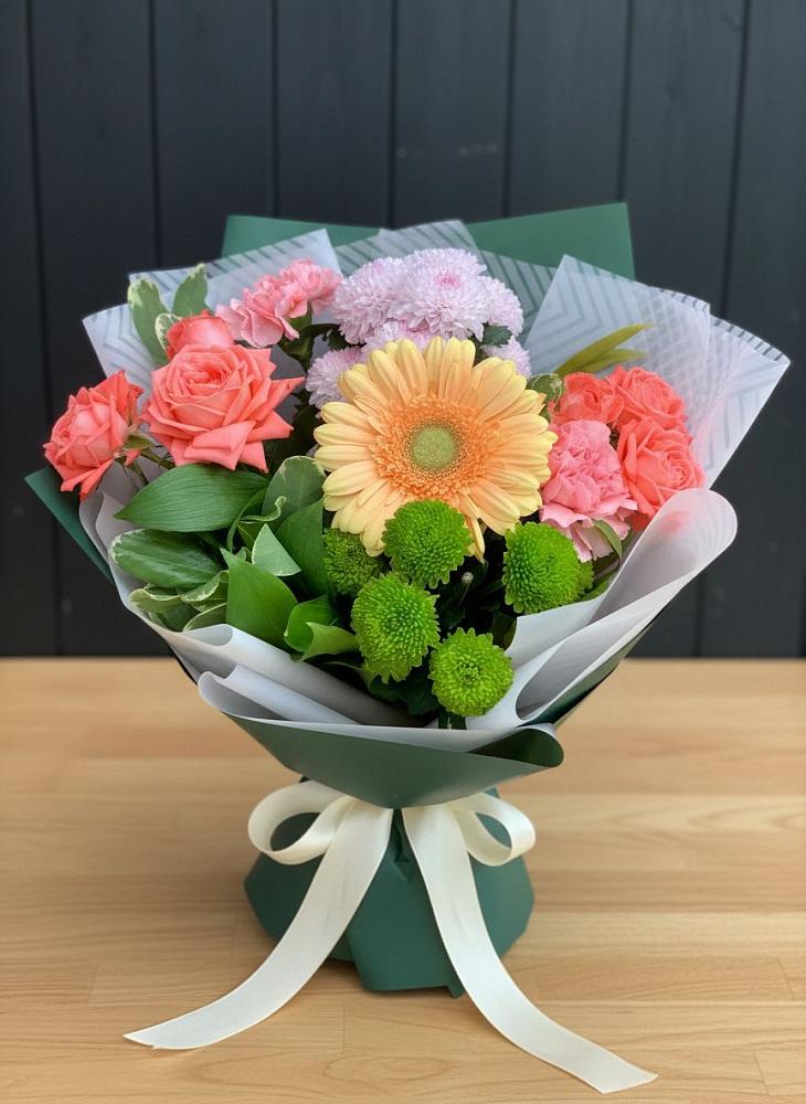 Букет цветов из: Гвоздики, Розы, Герберы и Хризантемы в Меленках