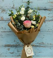 Букет цветов из:  Розы и Лизиантусы #REPLACE_PRED# Меленках